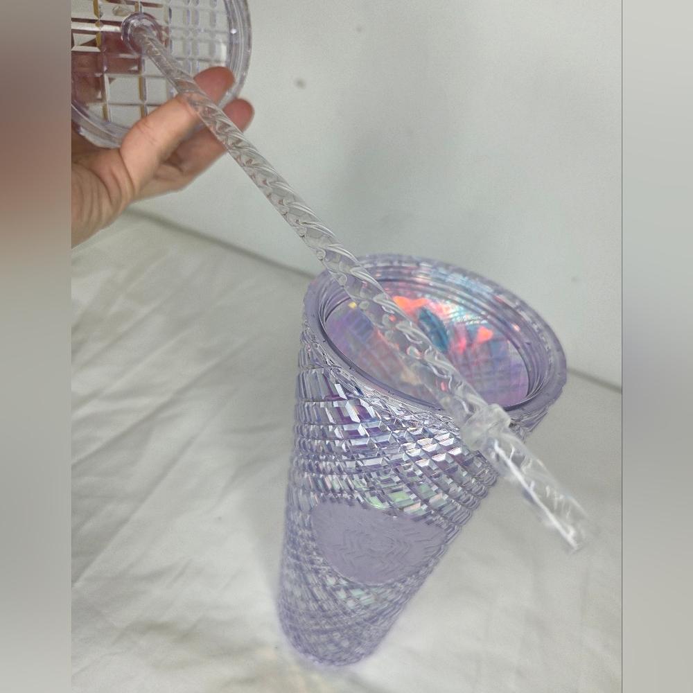Starbucks 2022 - 24oz. Iridescent Lavender Diamond-Cut Cold Cup"Limited Edition" - Picture 8 of 9